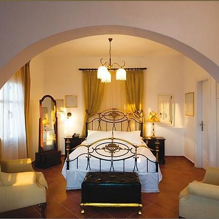 Pegados Villas Folégandros Rum bild
